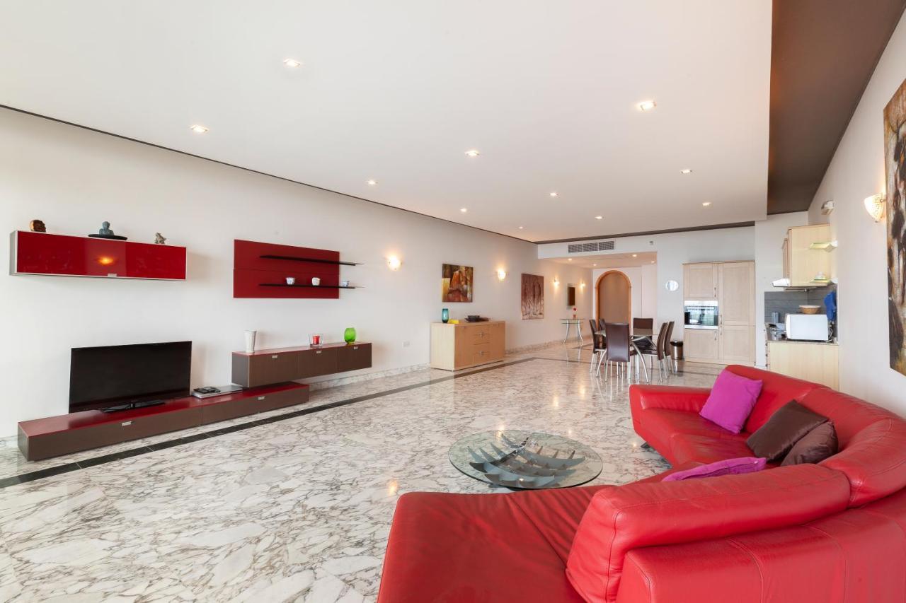 Spacious Seafront Apt With Living, Sofa, Wifi & Ac By 360 Estates Sliema Eksteriør bilde