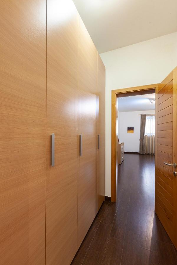 Spacious Seafront Apt With Living, Sofa, Wifi & Ac By 360 Estates Sliema Eksteriør bilde